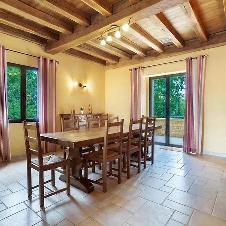Casa vacanze Charmante En Pierre - Piscine *